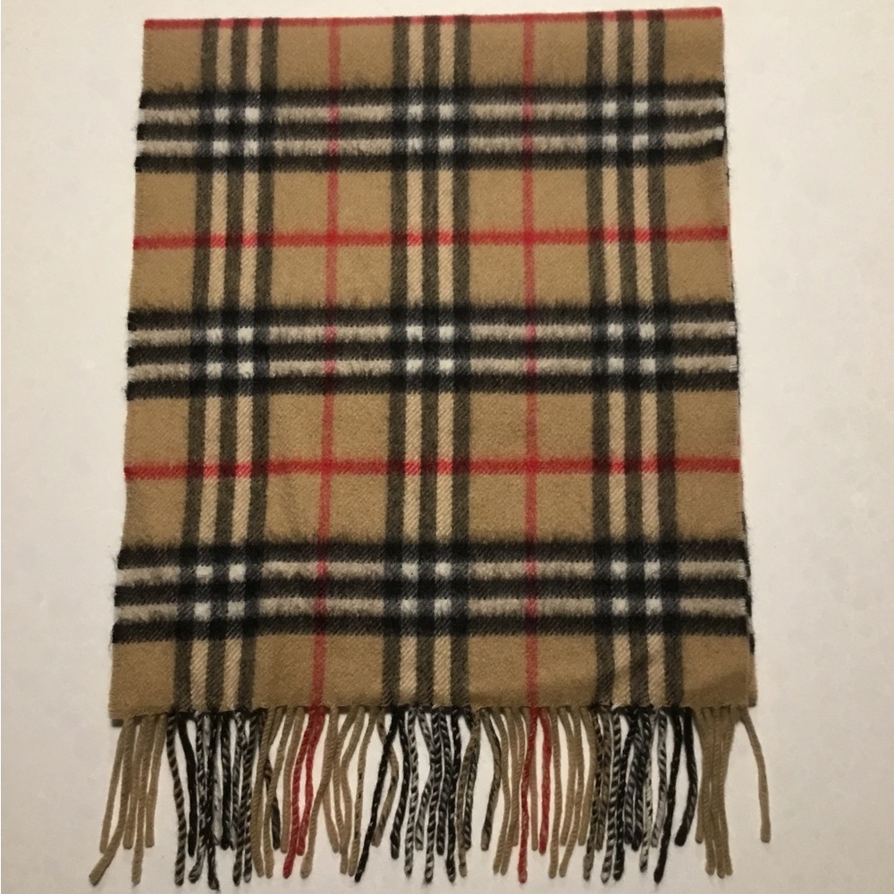 Beautiful Burberry Cashmere Scarf